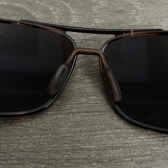 Brown men’s Maui Jim sunglasses - Picture 6 of 6